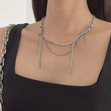 Load image into Gallery viewer, Snekklace Necklace
